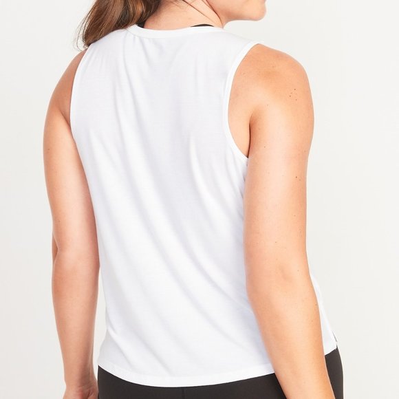 **2 for $20**🛍️OLD NAVY White Workout Tank Top Large - Picture 2 of 8